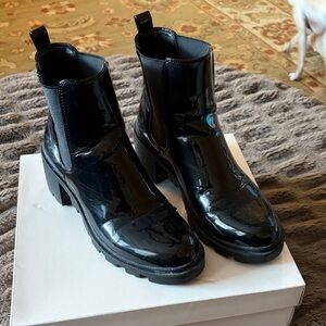 JustFab Glossy Black Patent Chelsea Heeled Boots